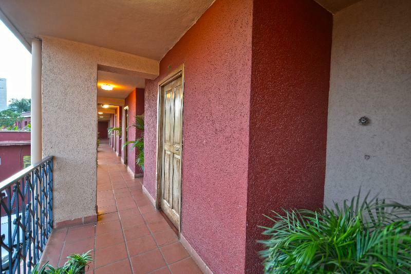 Speke Hotel 1996 Ltd Kampala Exterior foto